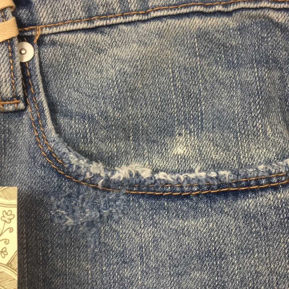 Chelsea & Violet High Waist Denim Shorts Size 30 - Picture 9 of 16